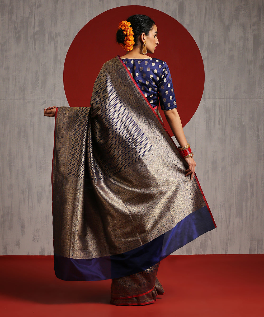 Blue_Handloom_Kimkhab_Pure_Katan_Silk_Banarasi_Saree_With_Red_Selvedge_WeaverStory_03