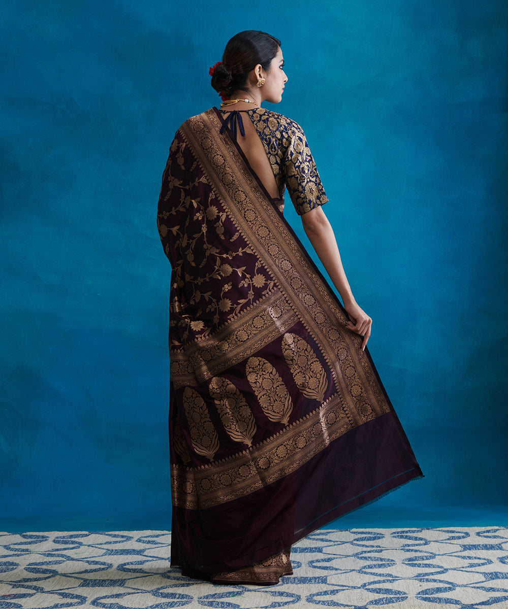 Purple_Handloom_Pure_Katan_Silk_Banarasi_Saree_With_Cutwork_Jaal_WeaverStory_03