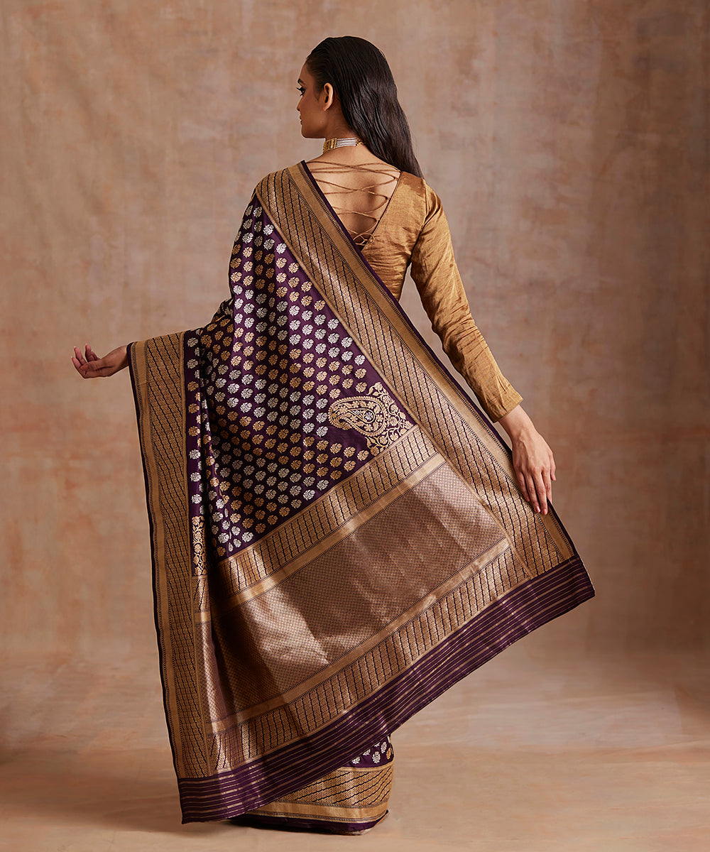 Wine_Handloom_Pure_Katan_Silk_Banarasi_Saree_With_Kadhwa_Booti_WeaverStory_03
