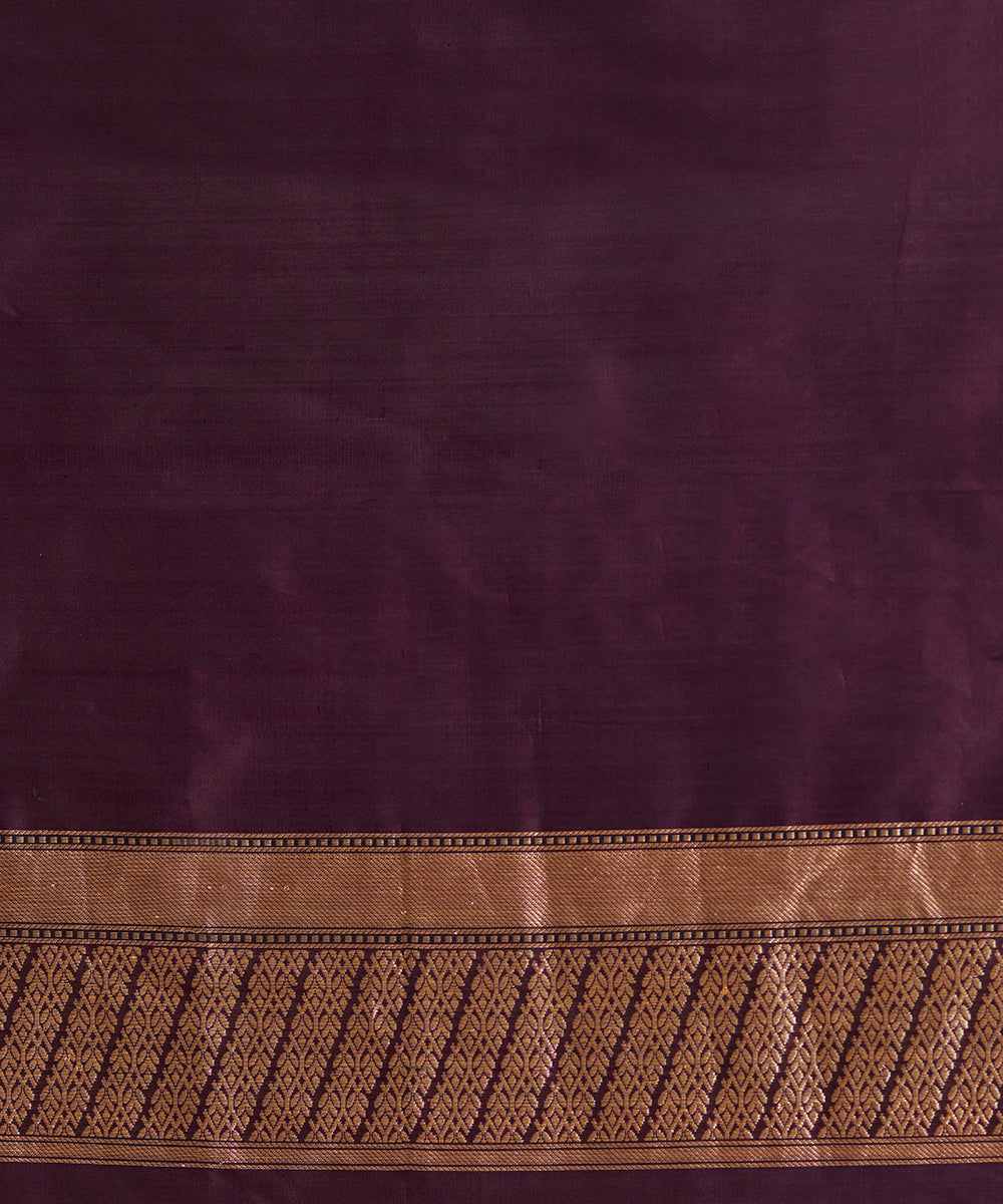 Wine_Handloom_Pure_Katan_Silk_Banarasi_Saree_With_Kadhwa_Booti_WeaverStory_05