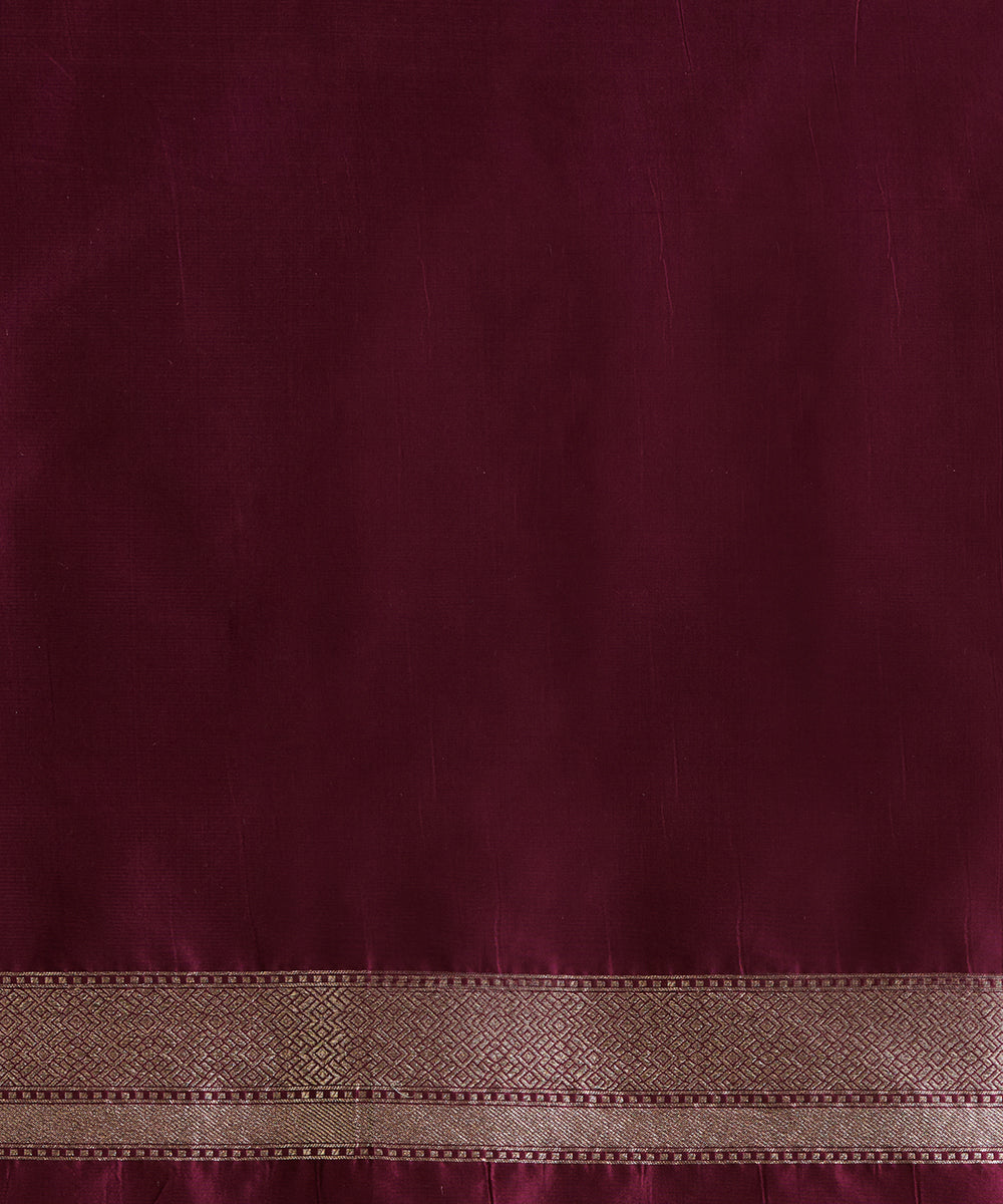 Wine_Handloom_Pure_Katan_Silk_Banarasi_Saree_With_Cutwork_Sona_Rupa_Jaal_WeaverStory_05