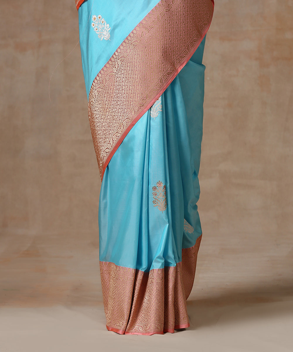 Blue_Handloom_Pure_Katan_Silk_Banarasi_Saree_With_Peach_Border_WeaverStory_04