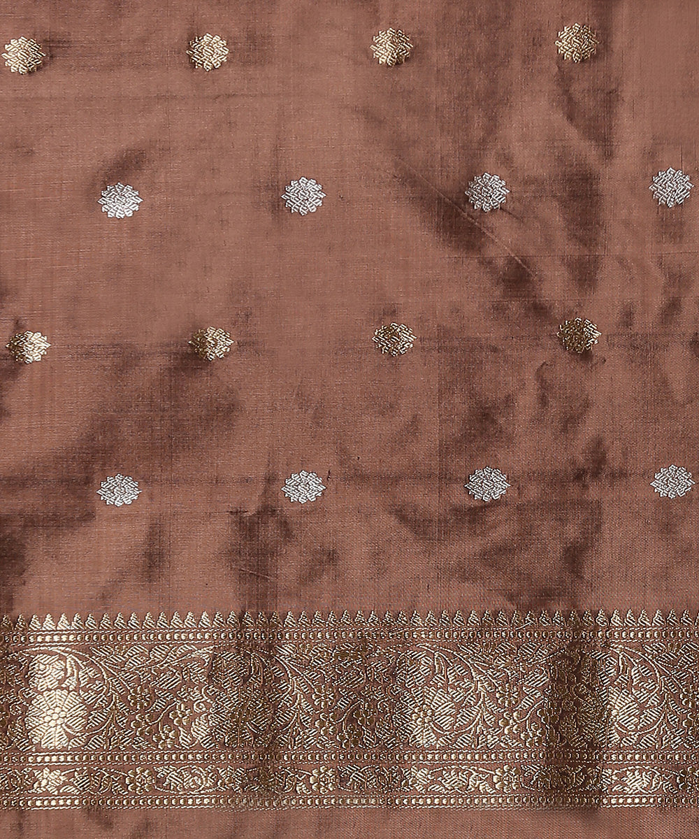 Brown_Handloom_Pure_Katan_Silk_Banarasi_Saree_With_Kadhwa_Booti_WeaverStory_05