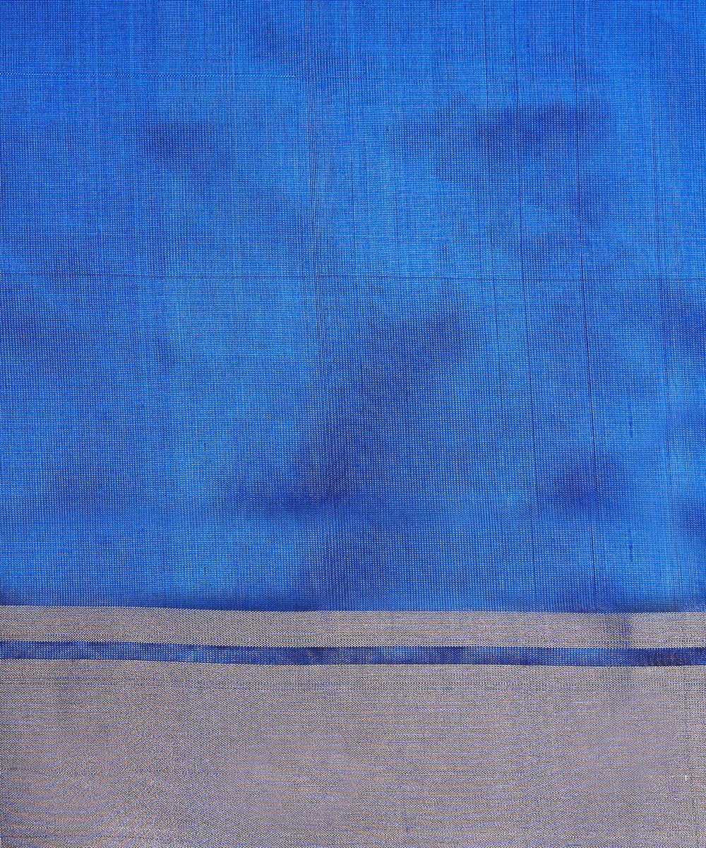 Handloom_Royal_Blue_Pure_Chanderi_Silk_Saree_With_Gold_And_Silver_Zari_Bird_Motif_WeaverStory_05