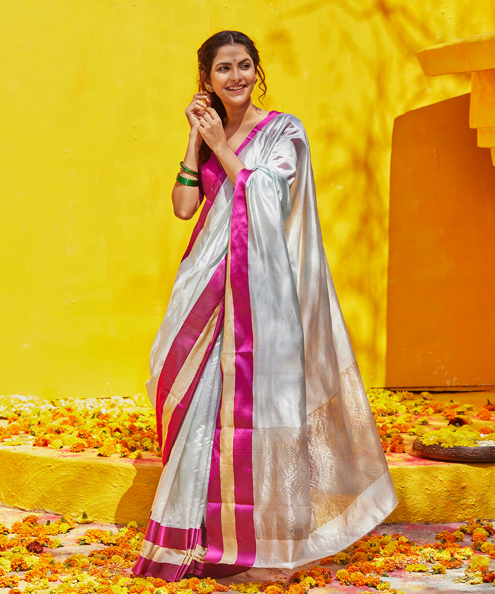 Handloom_Sky_Blue_Pure_Chanderi_Saree_With_Plain_Mashroo_Border_WeaverStory_02