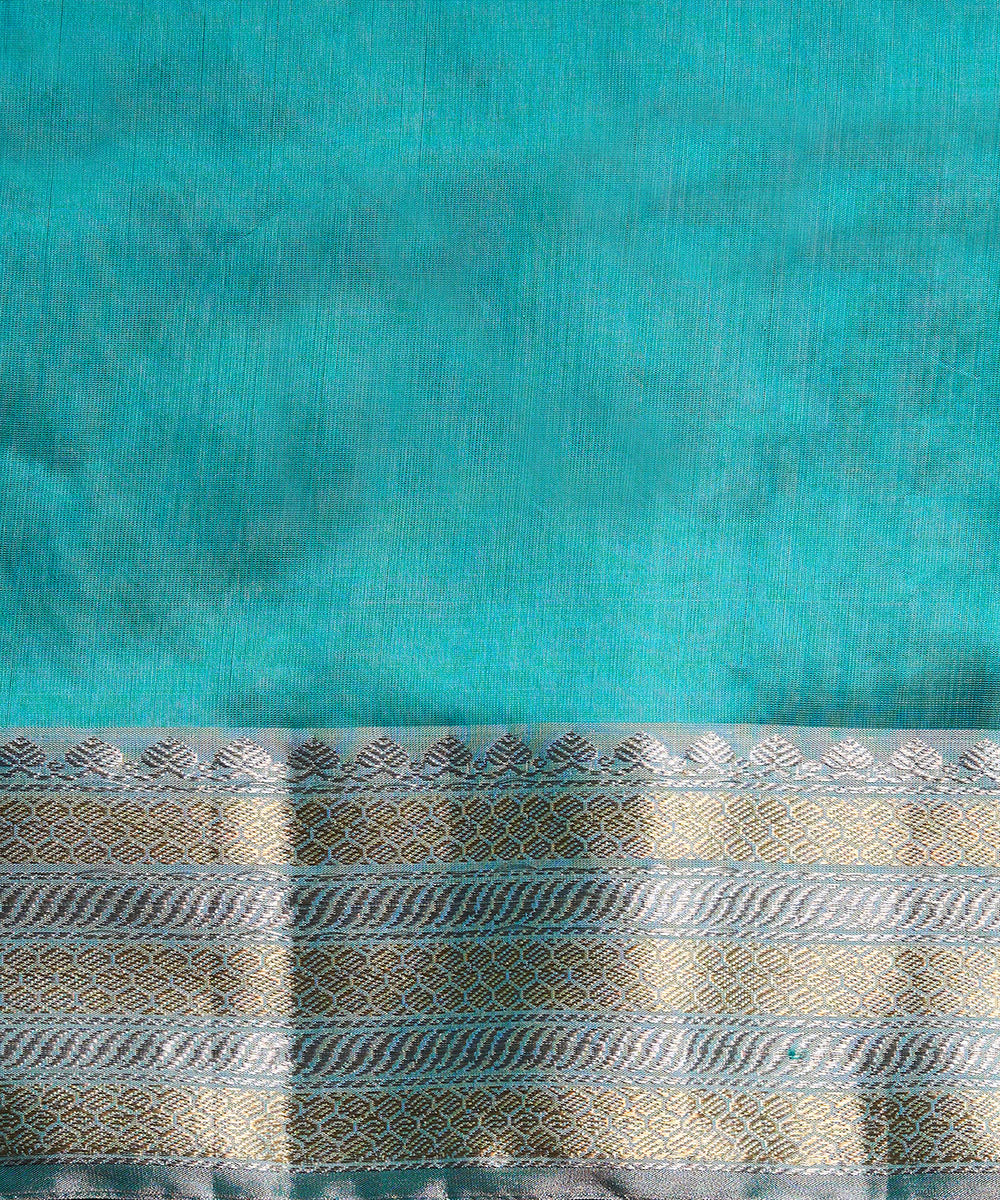 Teal_Handloom_Pure_Chanderi_Silk_Saree_With_Nakshi_Border_And_Anardana_Booti_WeaverStory_05