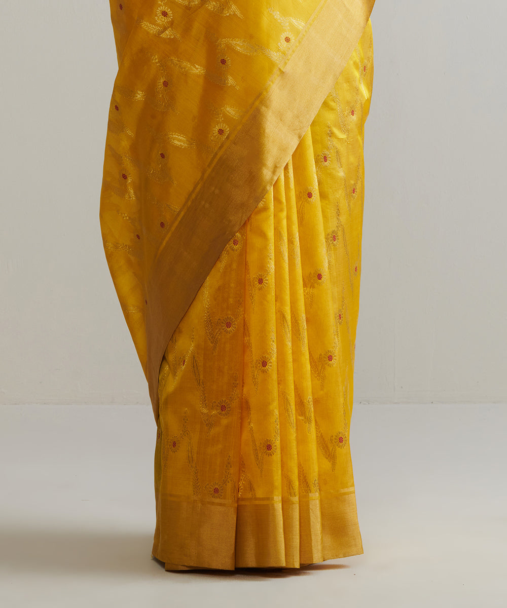 Mustard_Yellow_Handloom_Pure_Chanderi_Silk_Saree_With_Zari_Jaal_WeaverStory_04