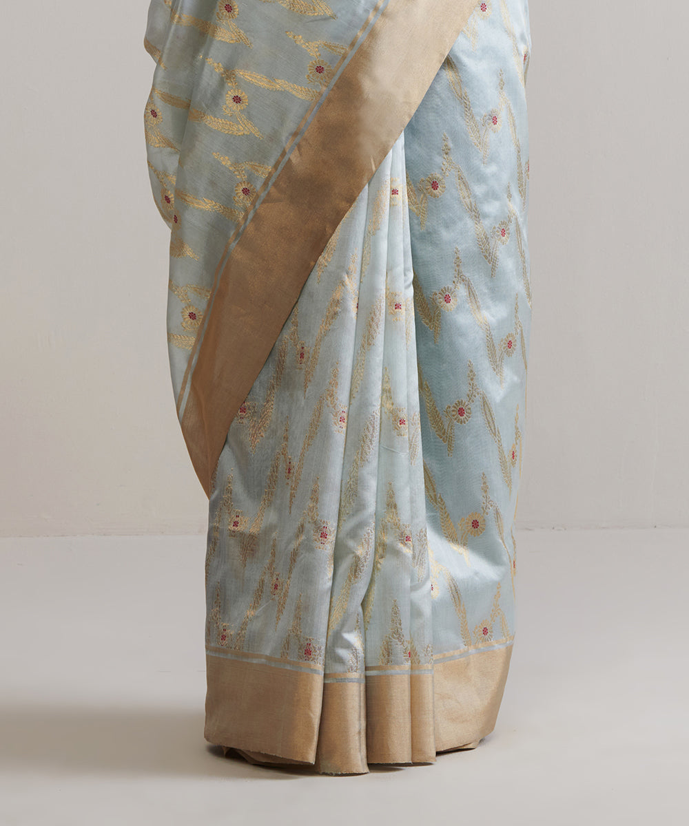 Powder_Blue_Handloom_Pure_Chanderi_Saree_Silk_With_Zari_Jaal_WeaverStory_04