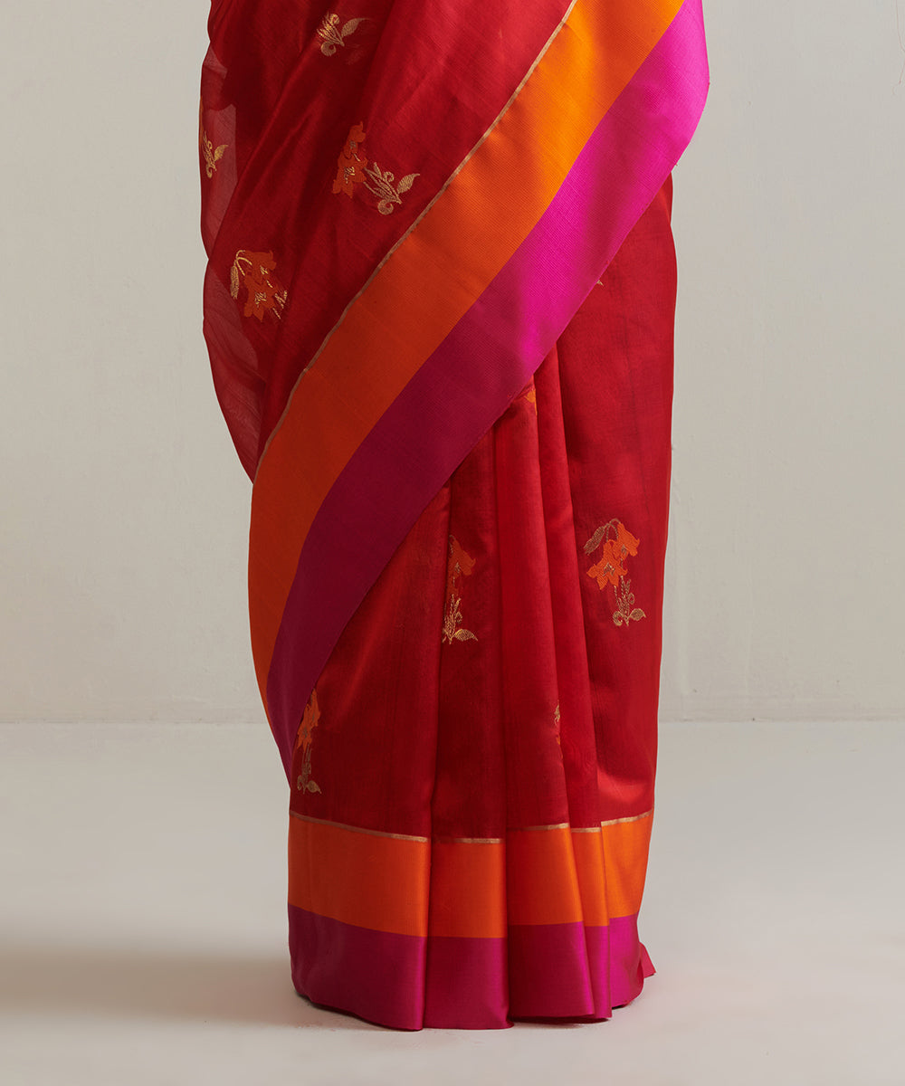 Red_Pure_Silk_Handloom_Pure_Chanderi_Silk_Saree_With_Mashroo_Border_And_Floral_Motifs_WeaverStory_04