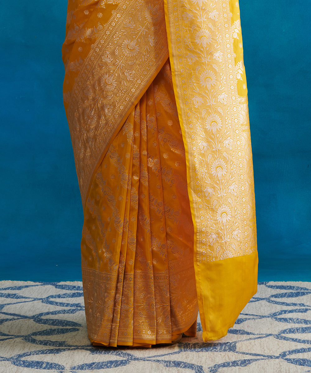 Handloom_Yellow_Pure_Katan_Silk_Banarasi_Saree_With_Cutwork_Jaal_WeaverStory_04