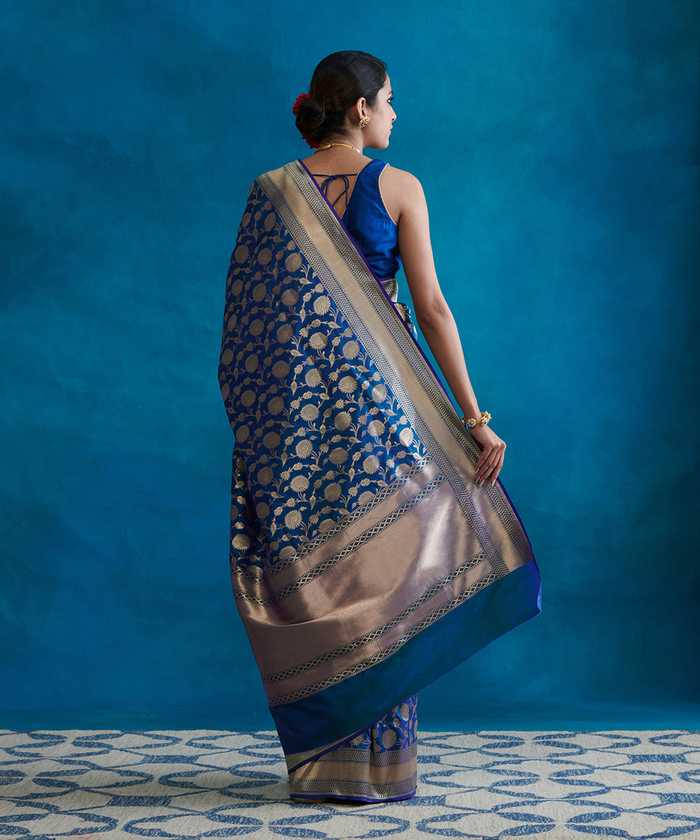 Teal_Handloom_Pure_Katan_Silk_Banarasi_Saree_With_Floral_Cutwork_Jaal_WeaverStory_03
