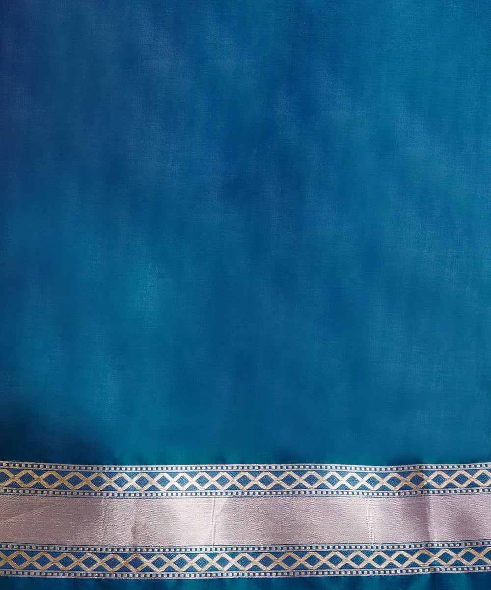 Teal_Handloom_Pure_Katan_Silk_Banarasi_Saree_With_Floral_Cutwork_Jaal_WeaverStory_05