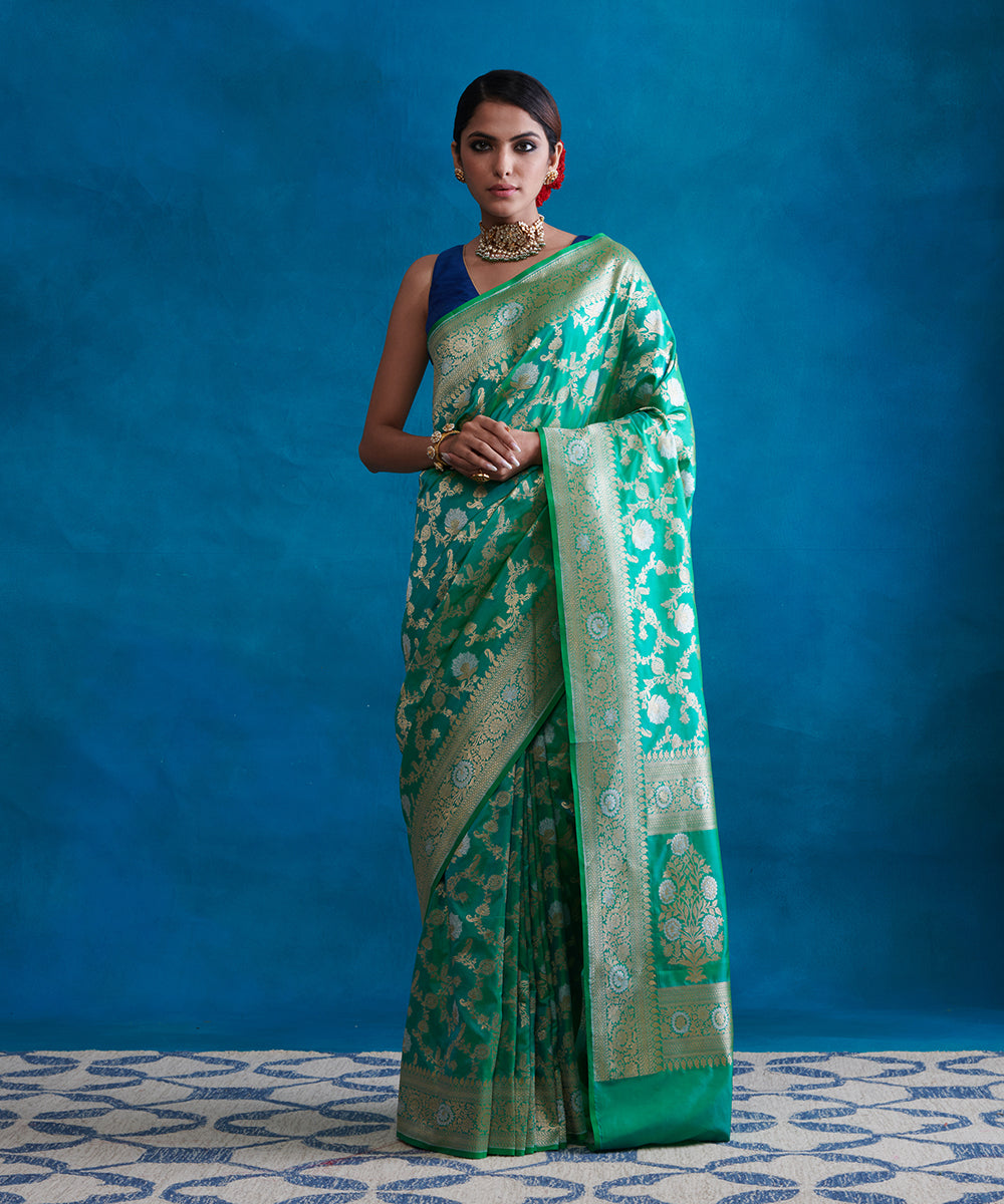 Handloom_Aqua_Green_Pure_Katan_Silk_Banarasi_Saree_With_Cutwork_Sona_Rupa_Jaal_WeaverStory_02