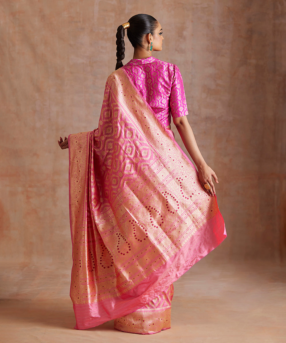 Handloom_Pink_Fuchsia_Pure_Katan_Silk_Banarasi_Saree_With_Meenakari_Jaal_WeaverStory_03