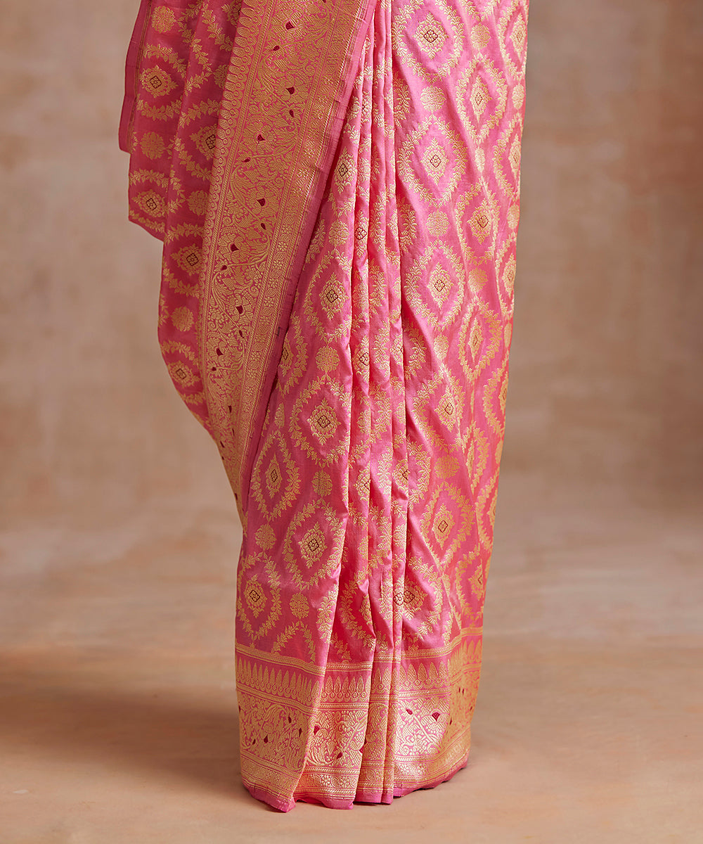 Handloom_Pink_Fuchsia_Pure_Katan_Silk_Banarasi_Saree_With_Meenakari_Jaal_WeaverStory_04