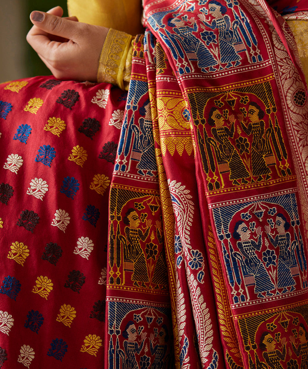 Red_Handloom_Pure_Malda_Silk_Banarasi_Baluchari_SareeWith_2_Lady_Work_In_Pallu_WeaverStory_05