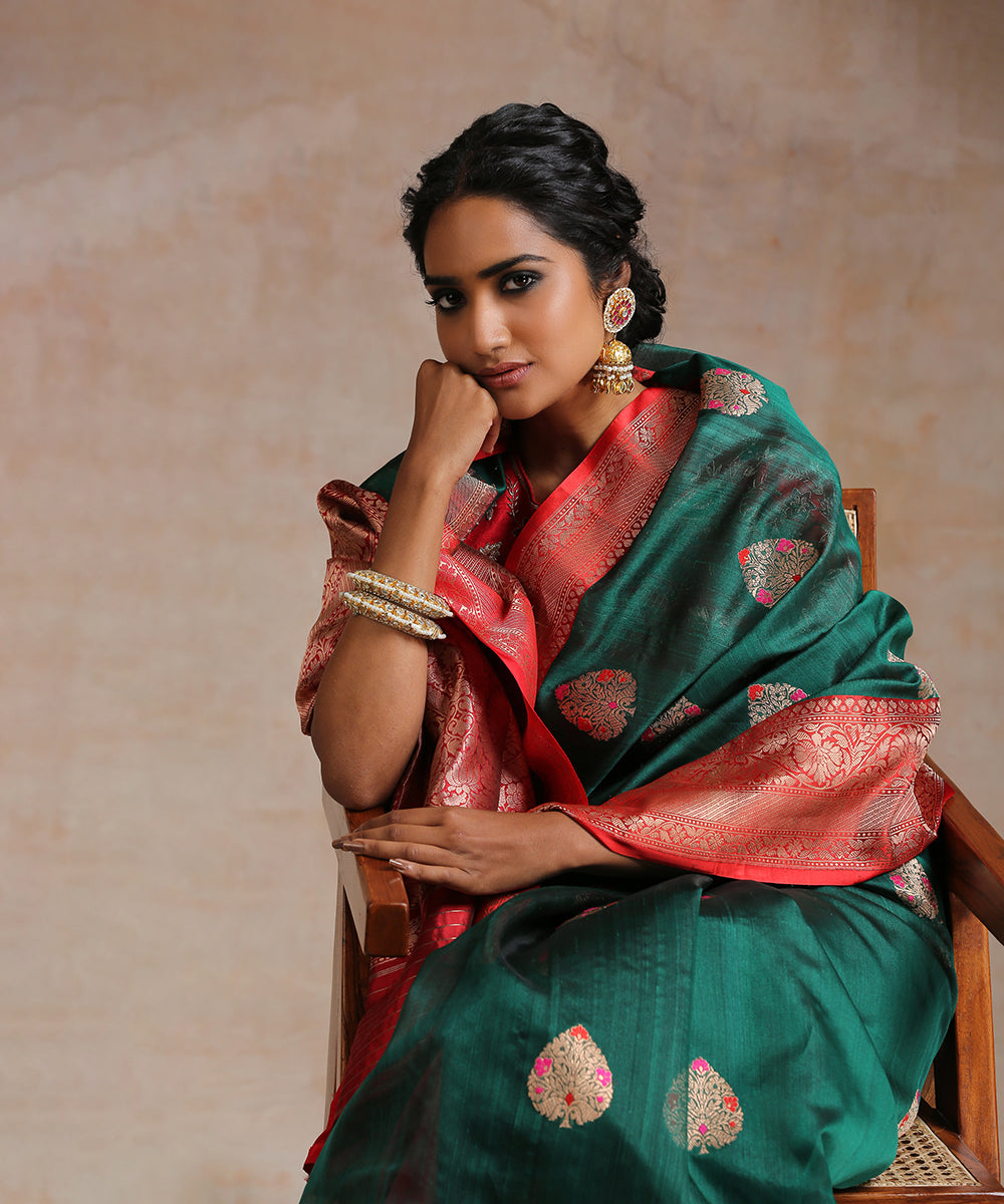 Dark_Green_Handloom_Tussar_Silk_Banarasi_Saree_With_Meenakari_And_Red_Border_WeaverStory_01