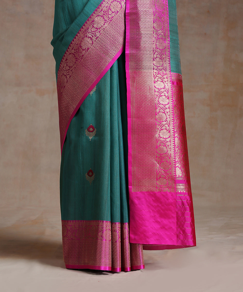 Handloom_Blue_Grey_Double_Shade_Tussar_Silk_Banarasi_Saree_With_Hot_Pink_Border_WeaverStory_04