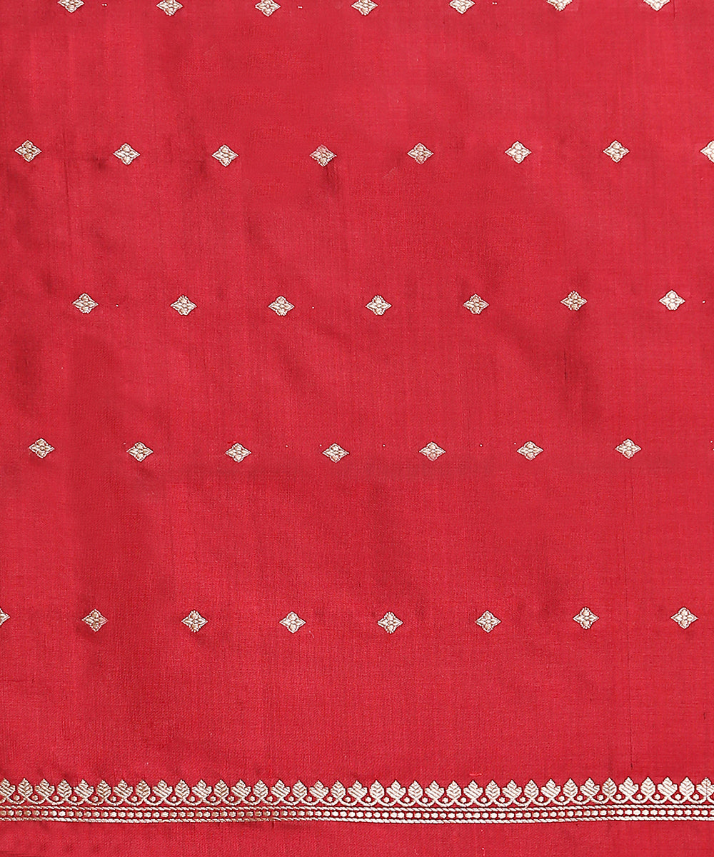 Handloom_Wine_Tussar_Silk_Kadhwa_Big_Booti_Red_Border_WeaverStory_05