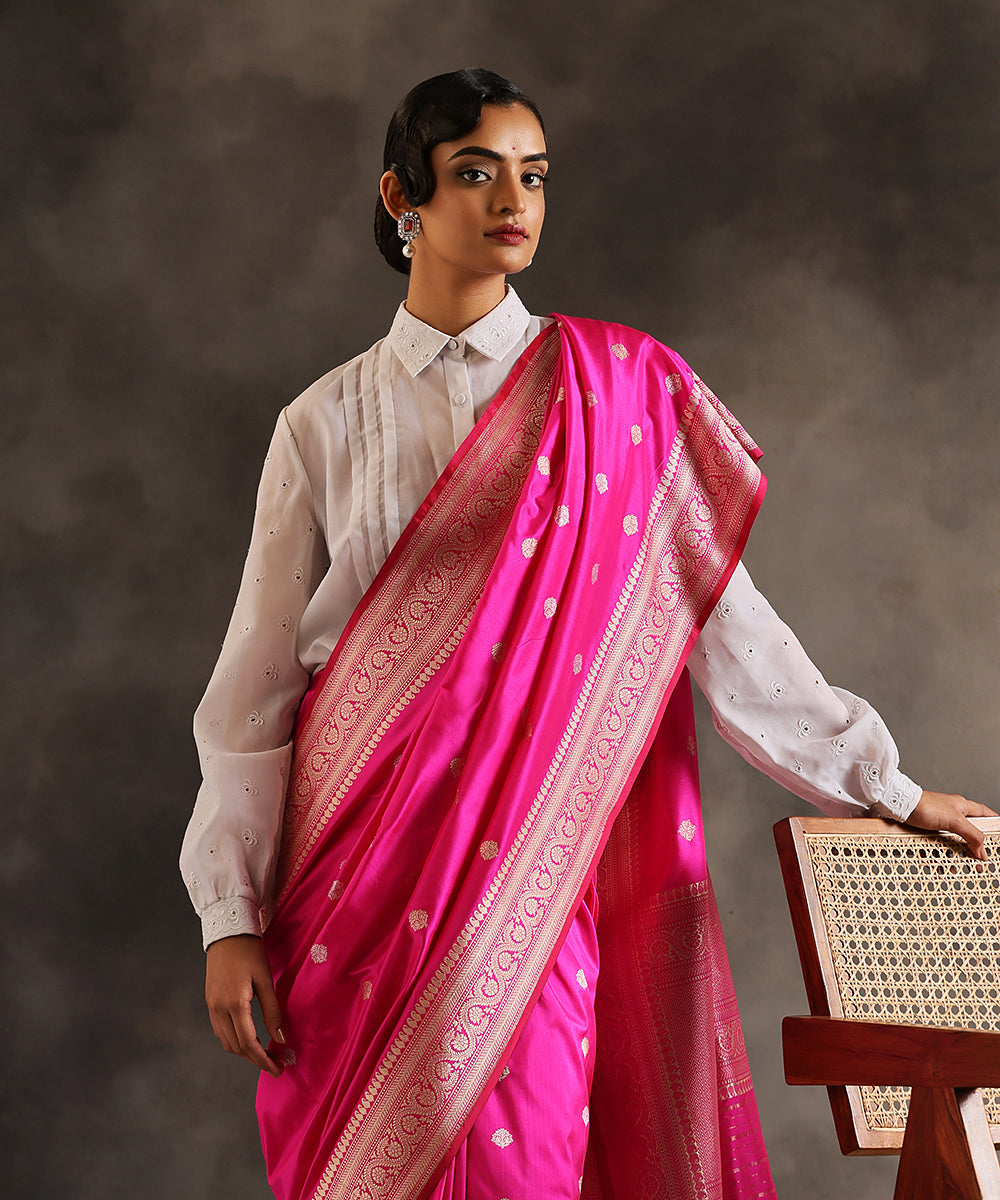 Handloom_Hot_Pink_Pure_Katan_Silk_Banarasi_Saree_With_Kadhwa_Booti_WeaverStory_01
