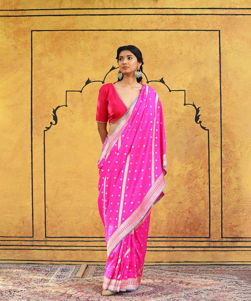 Hot_Pink_Handloom_Pure_Katan_Silk_Banarasi_Saree_With_Booti_With_Meena_Cutwork_Border_WeaverStory_02