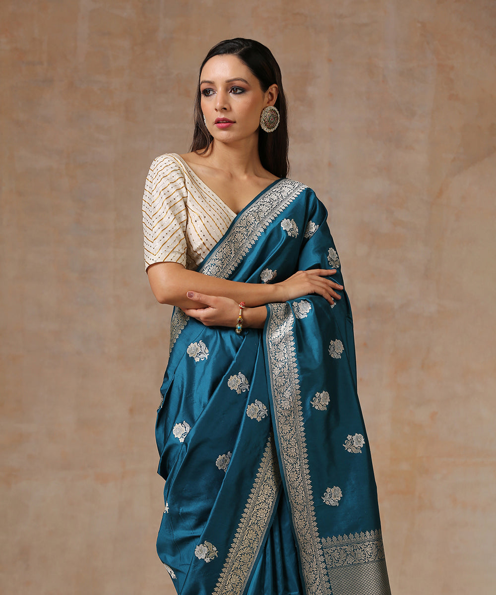 Handloom_Teal_Green_Katan_Silk_Banarasi_Silk_Saree_With_Booti_WeaverStory_01
