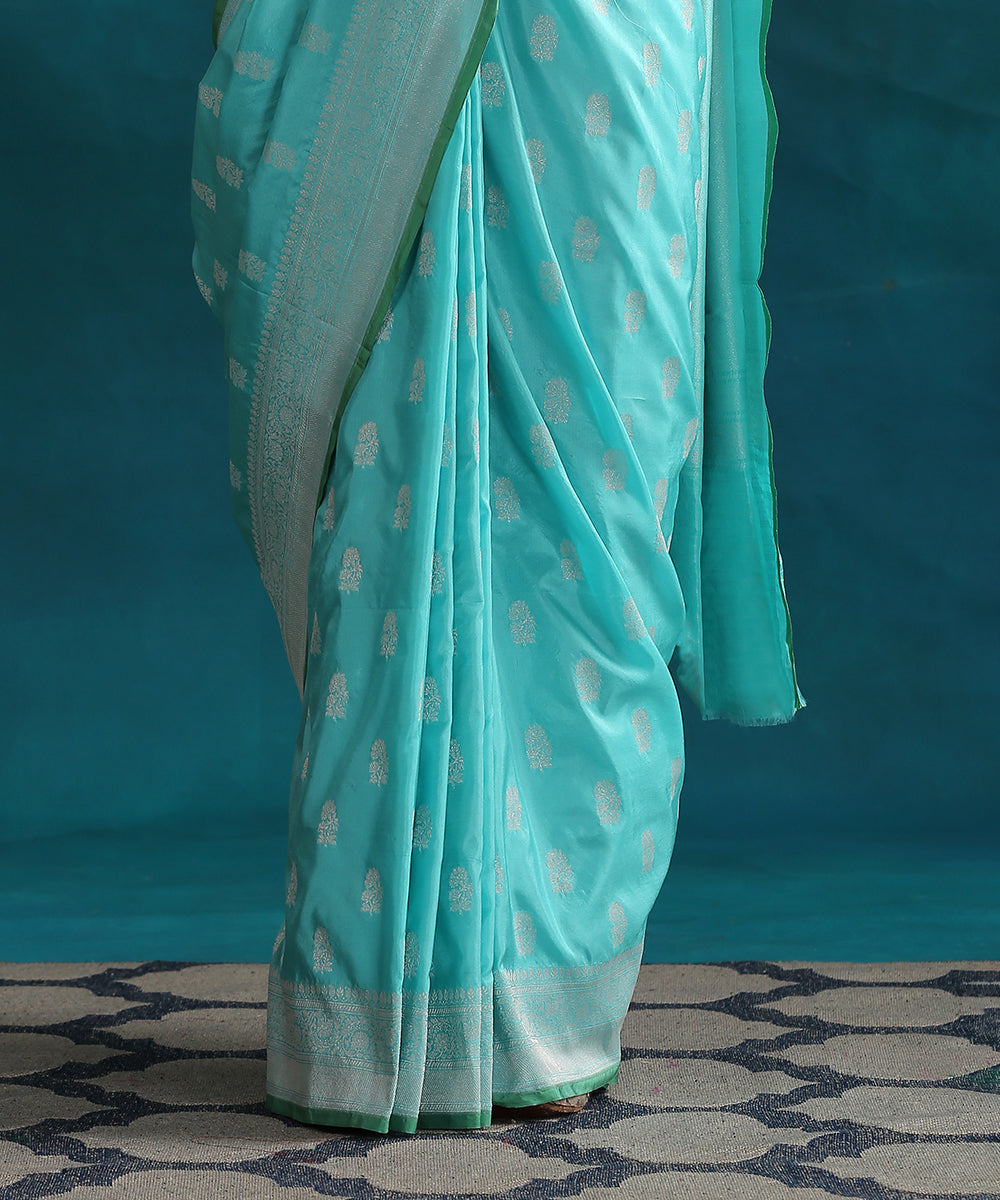 Handloom_Sky_Blue_Pure_Katan_Silk_Banarasi_Saree_With_Cutwork_Booti_WeaverStory_04