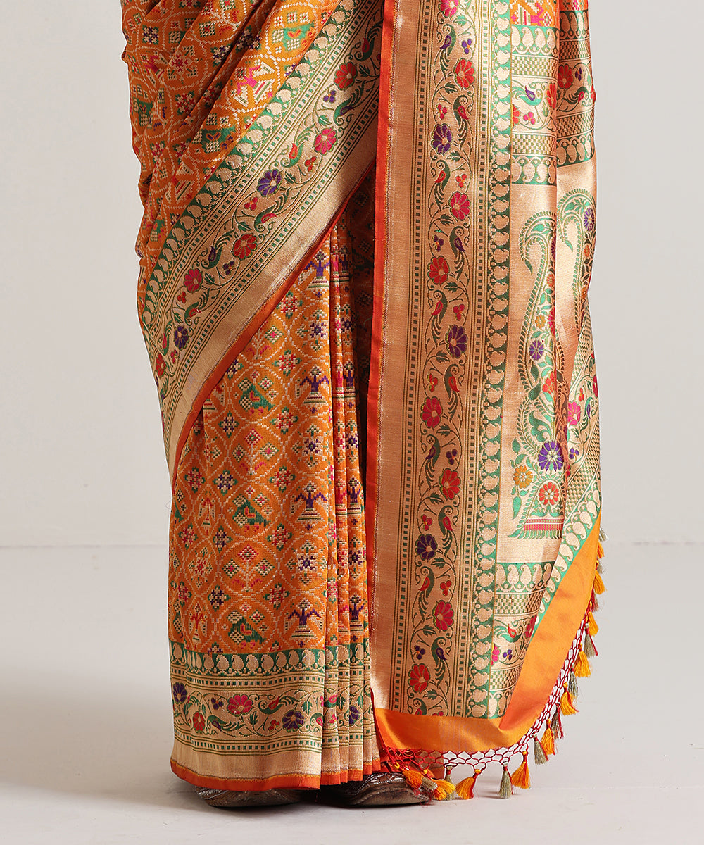 Handloom_Mustard_Pure_Katan_Silk_Banarasi_Patola_Saree_With_Paithani_Border_WeaverStory_04