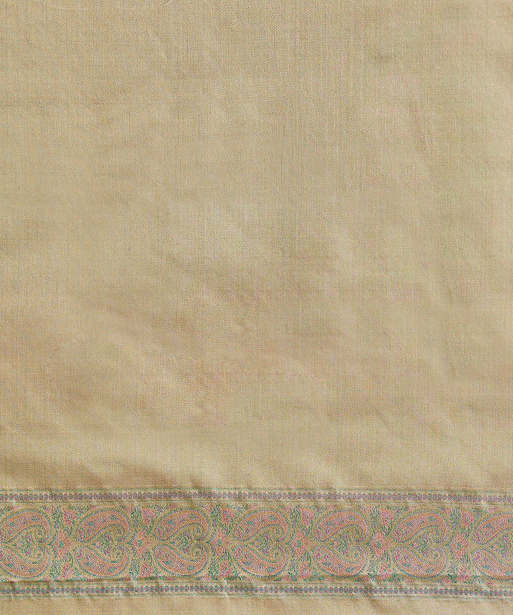 Handloom_Sage_Green_Pure_Katan_Silk_Reshmi_Tanchoi_Banarasi_Saree_WeaverStory_05