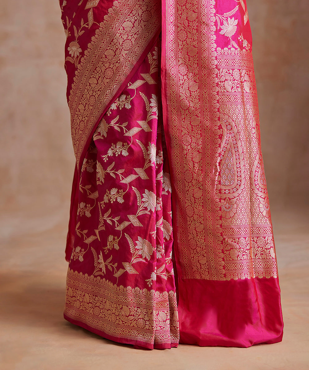Handloom_Hot_Pink_Pure_Katan_Silk_Banarasi_Saree_With_Gold_And_Silver_Jaal_WeaverStory_04