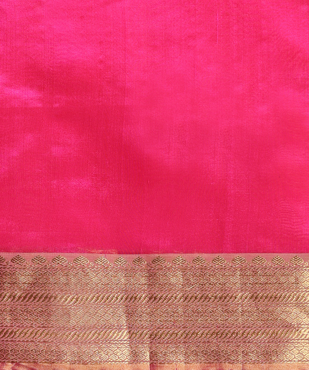 Hot_Pink_Handloom_Pure_Chanderi_Silk_Saree_With_Gold_Zari_Booti_WeaverStory_05