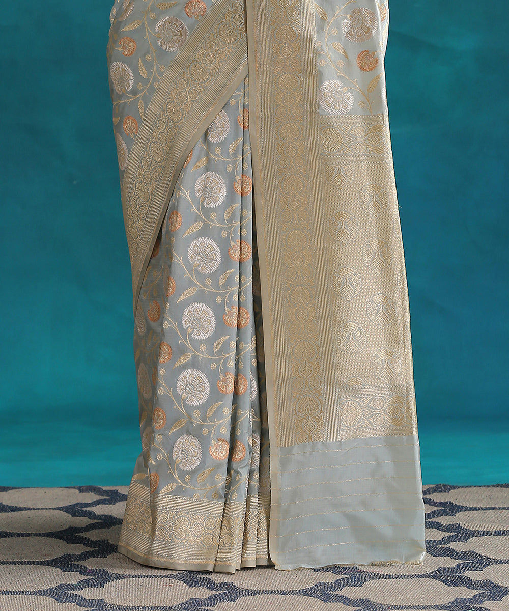 Handloom_Powder_Blue_Pure_Katan_Silk_Saree_Banarasi_Saree_With_3_Color_Zari_WeaverStory_04