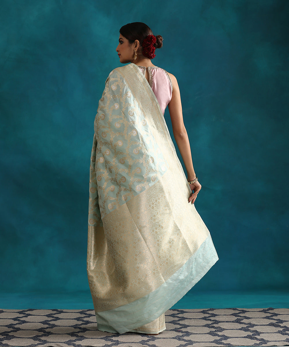 Powder_Blue_Handloom_Pure_Katan_Silk_Banarasi_Saree_With_Gold_And_Silver_Zari_Jaal_WeaverStory_03