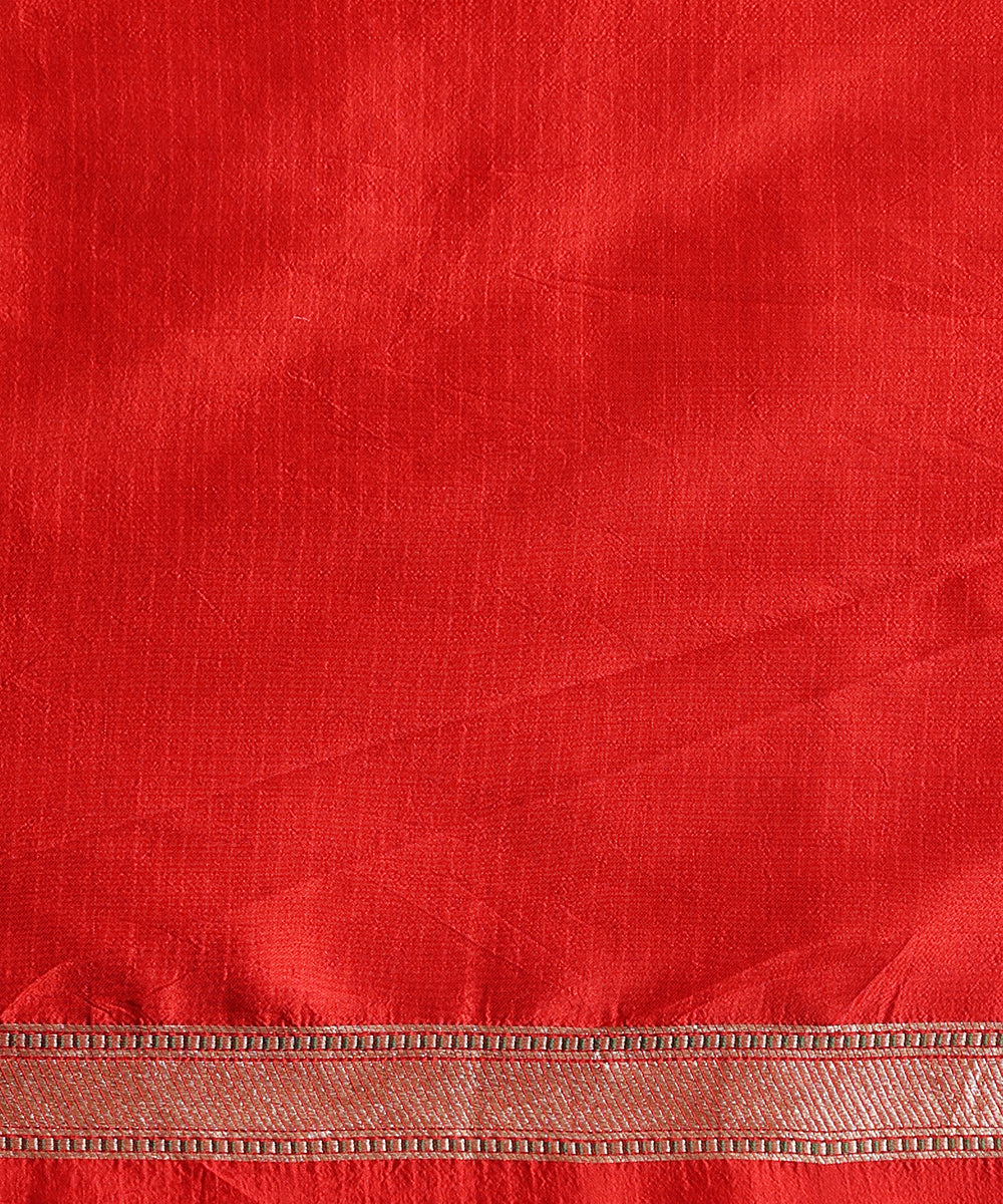 Red_Handloom_Pure_Katan_Silk_Kimkhab_Banarasi_Saree_With_Green_Meenakari_WeaverStory_05