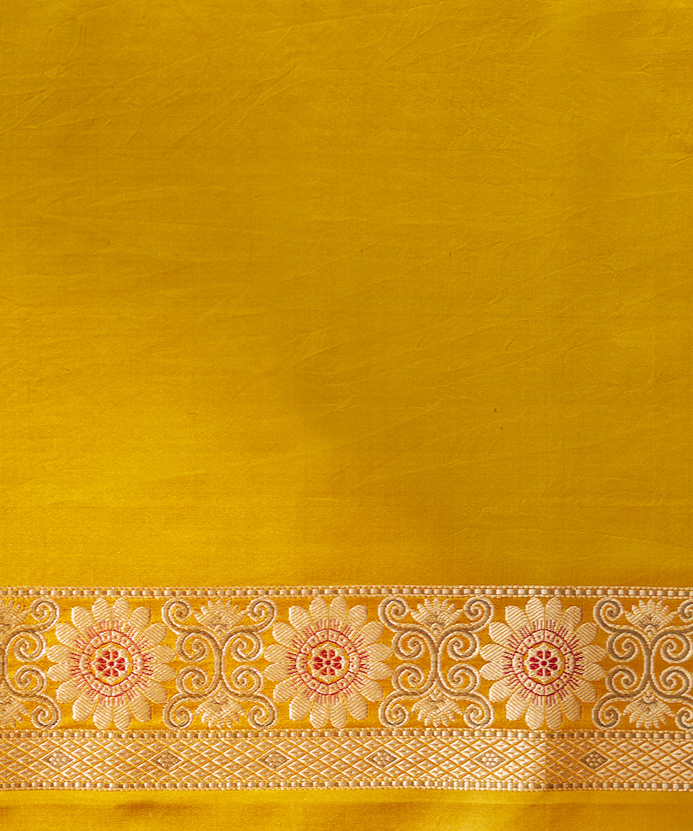 Handloom_Mustard_Satin_Silk_Tanchoi_Banarasi_Saree_With_Meenakari_WeaverStory_05
