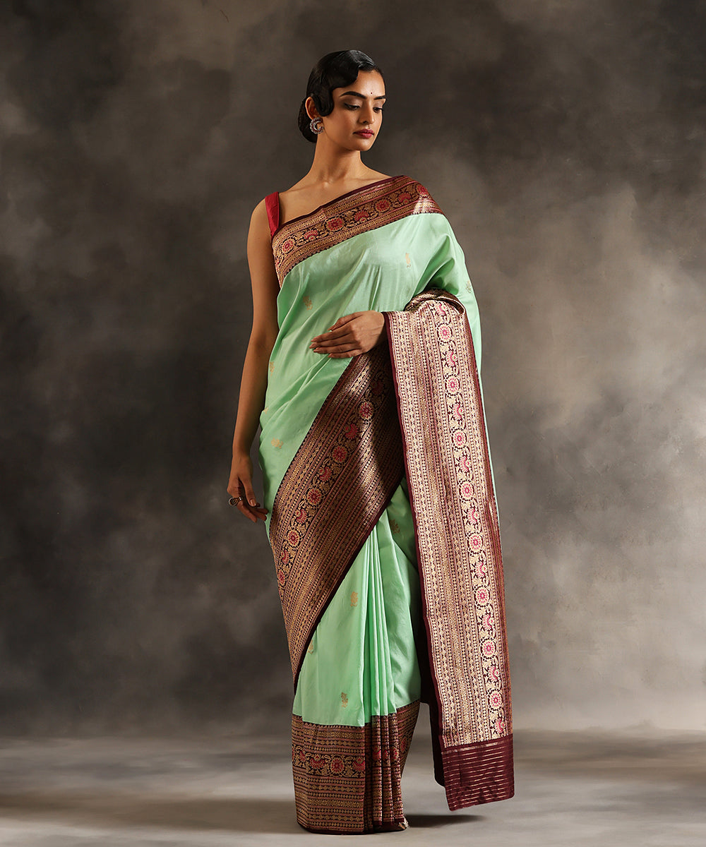 Handloom_Mint_Green_Pure_Katan_Silk_Banarasi_Saree_With_Purple_Meenakari_Border_WeaverStory_02