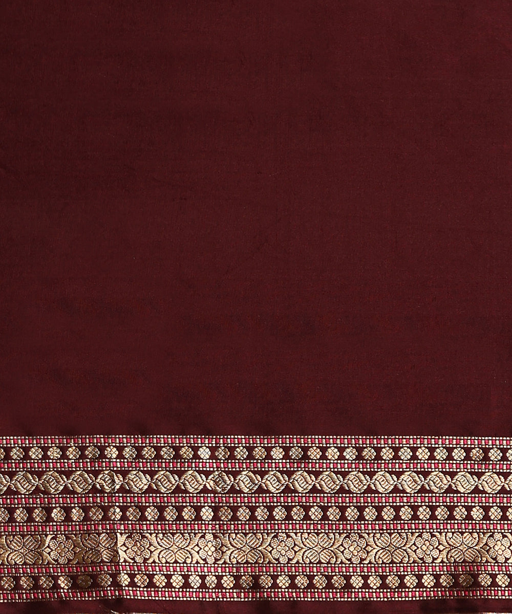 Handloom_Mint_Green_Pure_Katan_Silk_Banarasi_Saree_With_Purple_Meenakari_Border_WeaverStory_05