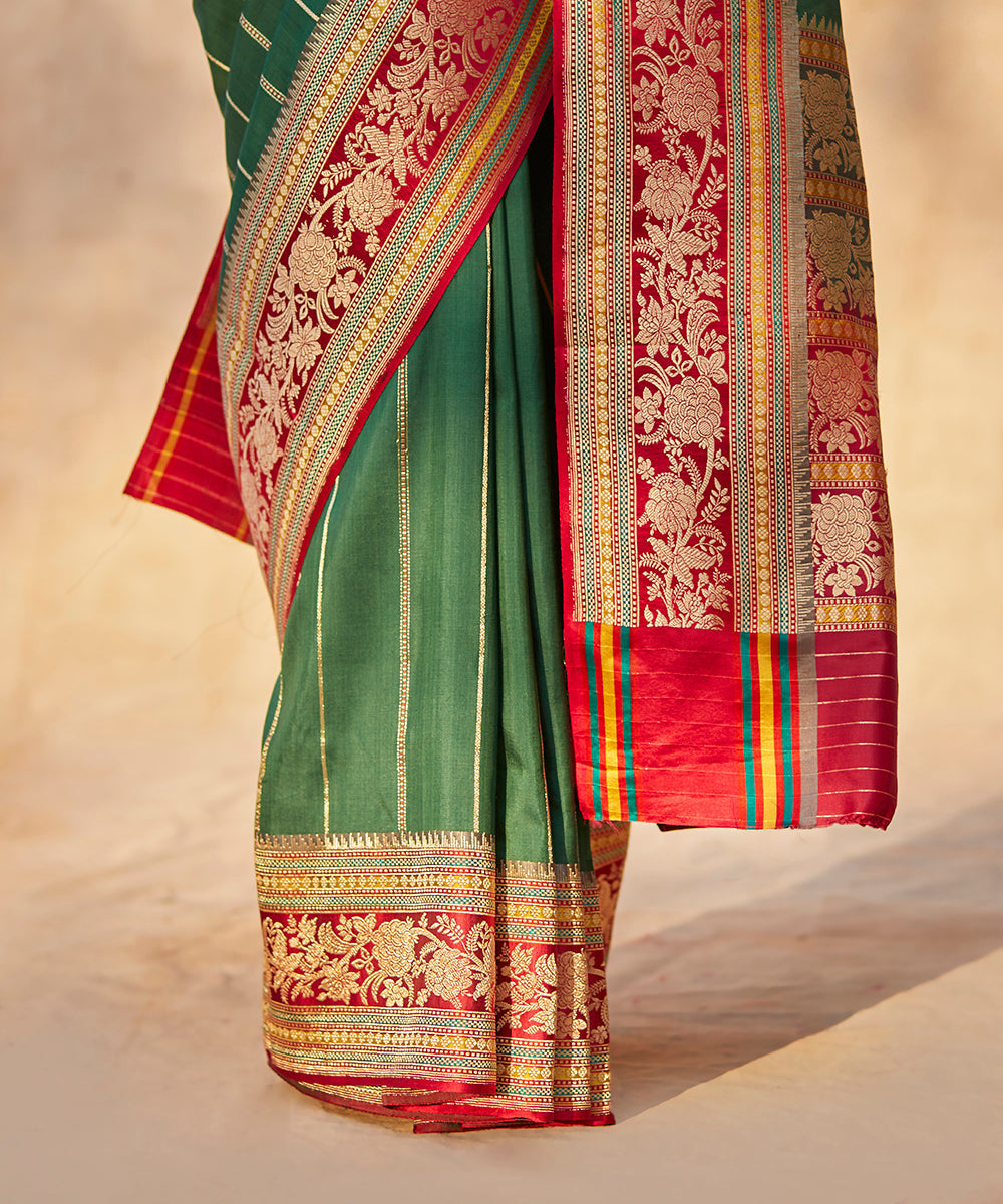 Dark_Green_Handloom_Pure_Katan_Silk_Striped_Banarasi_Saree_With_Meenakari_Border_WeaverStory_04