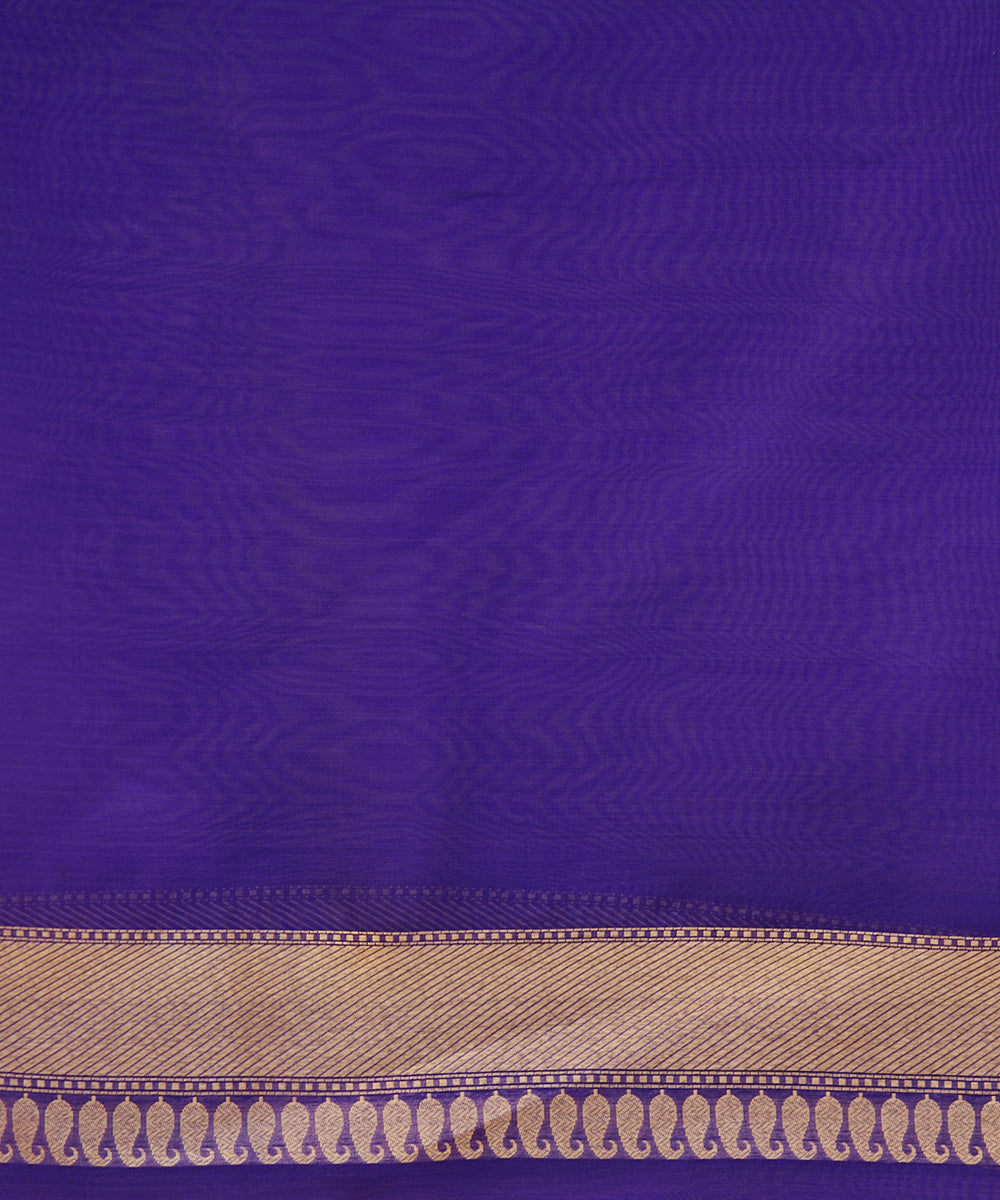 Handloom_Violet_Kora_Silk_Plain_Banarasi_Saree_With_Paisley_Cutwork_Border_WeaverStory_05
