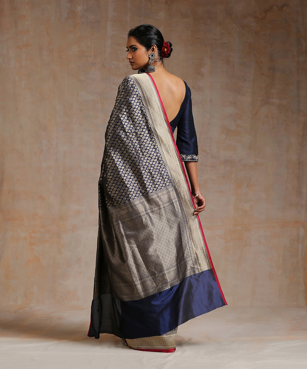 Navy_Blue_Pure_Katan_Silk_Banarasi_Saree_With_All_Over_Zari_Work_WeaverStory_03