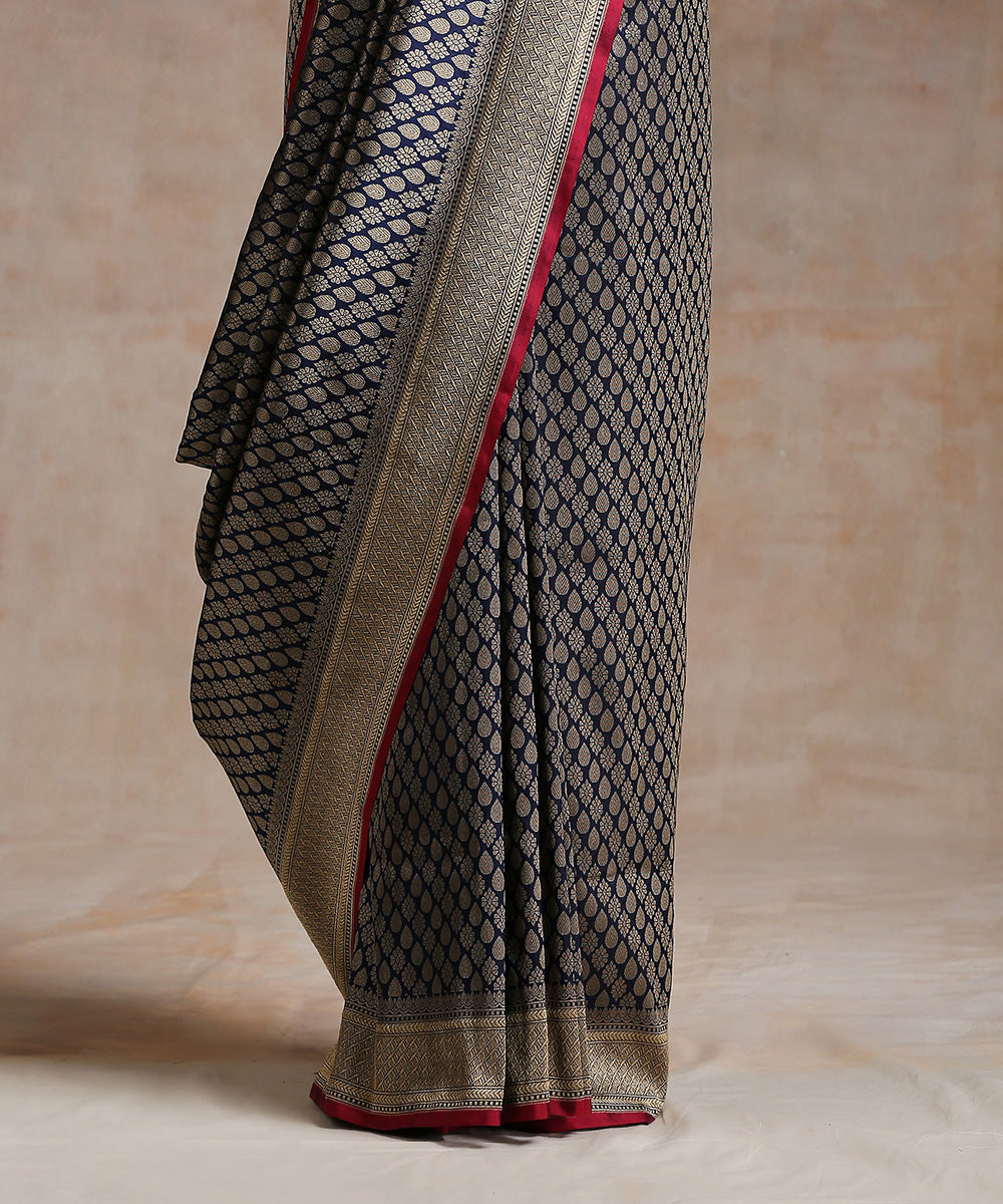Navy_Blue_Pure_Katan_Silk_Banarasi_Saree_With_All_Over_Zari_Work_WeaverStory_04