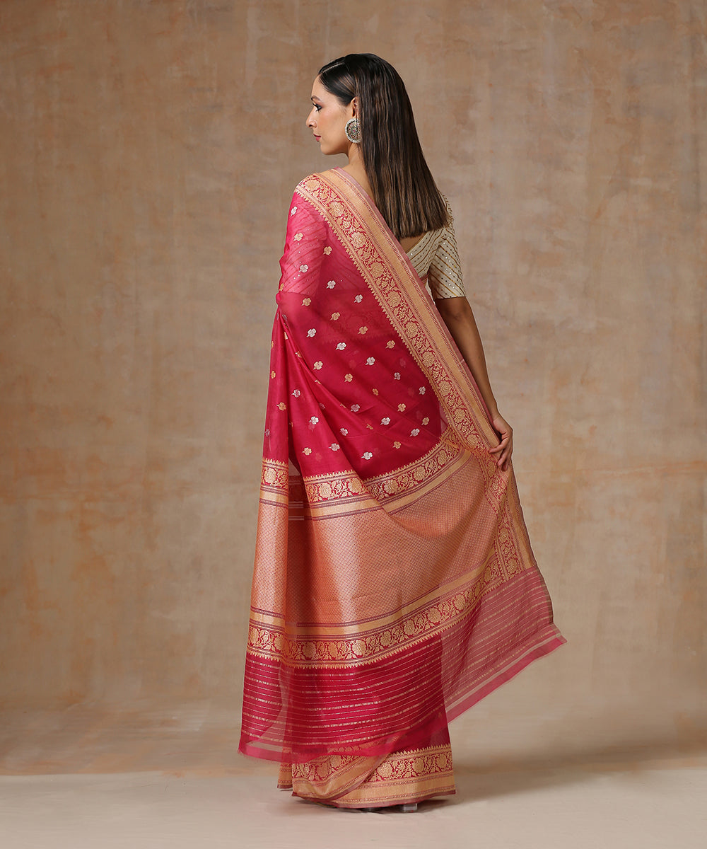 Red_Handloom_Pure_Katan_Silk_Banarasi_Saree_With_Cutwork_Booti_WeaverStory_03