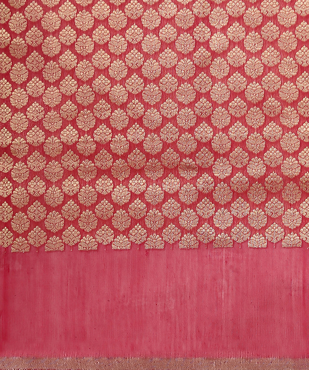 Red_Handloom_Pure_Katan_Silk_Banarasi_Saree_With_Cutwork_Booti_WeaverStory_05