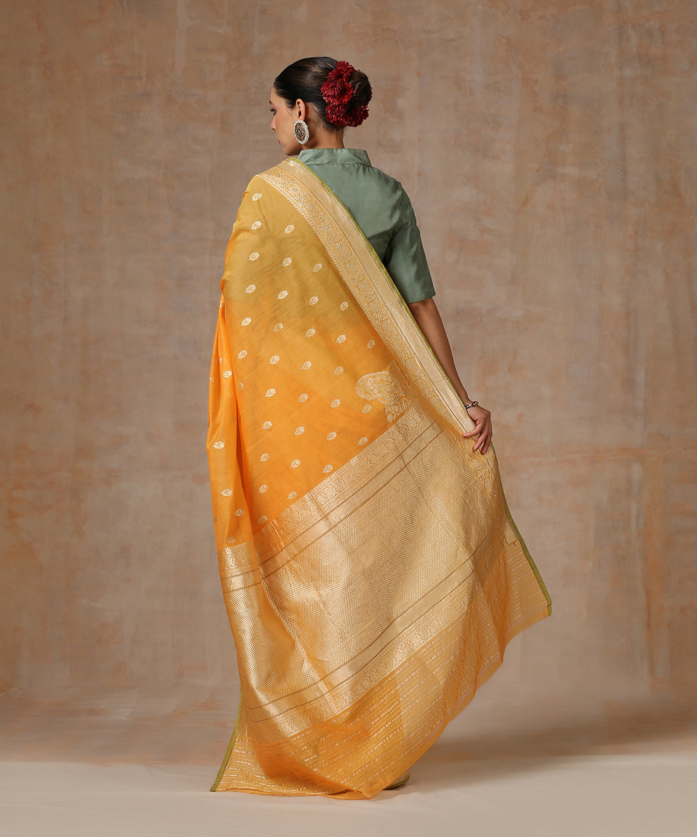 Handloom_Golden_And_Blue_Double_Shade_Pure_Katan_Silk_Banarasi_Saree_WeaverStory_03