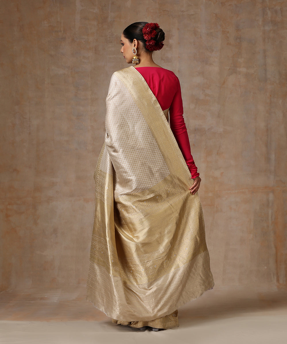 Pink_Handloom_Pure_Katan_Silk_Banarasi_Saree_With_Cutwork_Booti_WeaverStory_03