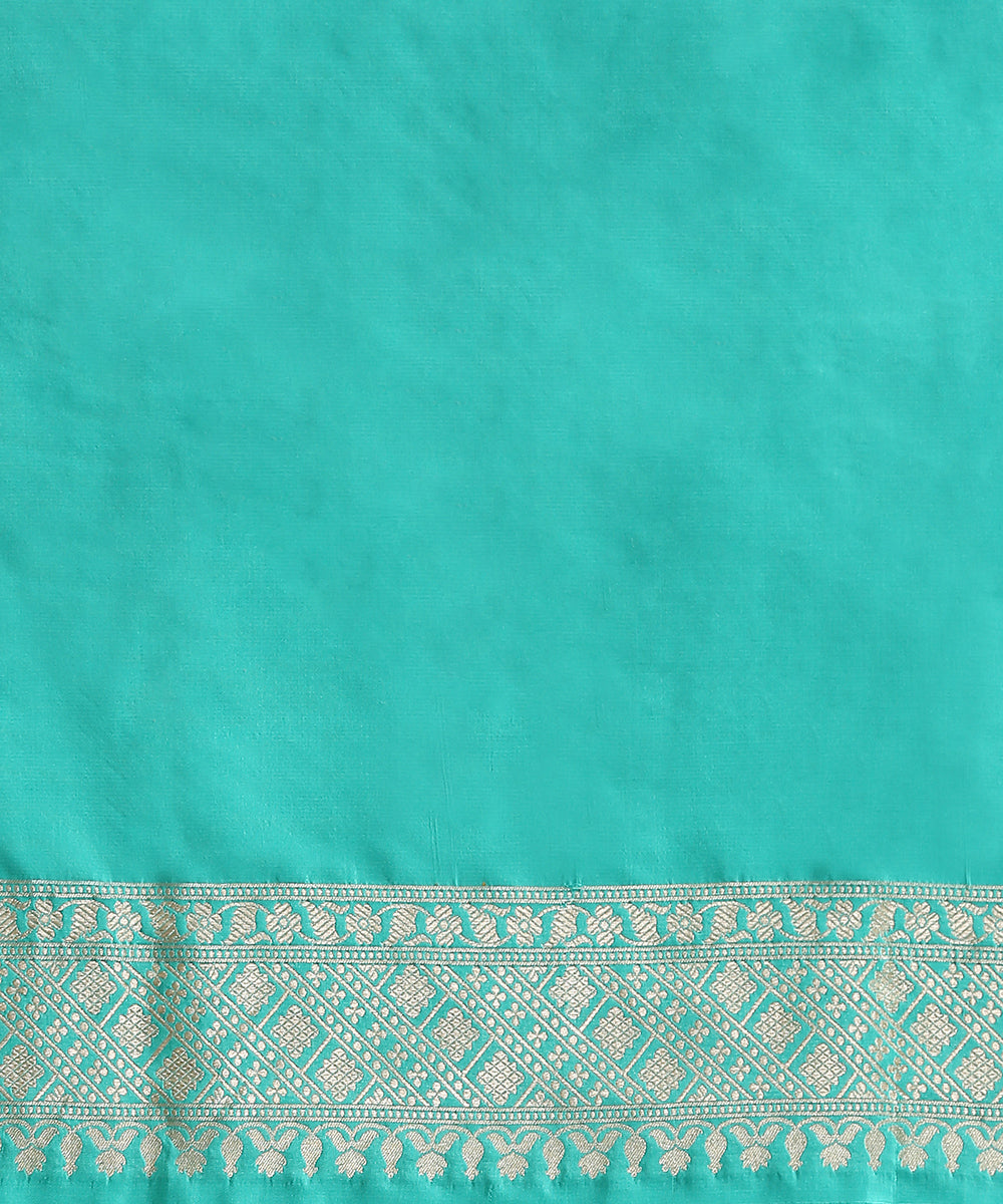 Handloom_Mint_Green_Pure_Katan_Silk_Banarasi_Saree_With_Cutwork_Upada_Weave_WeaverStory_05