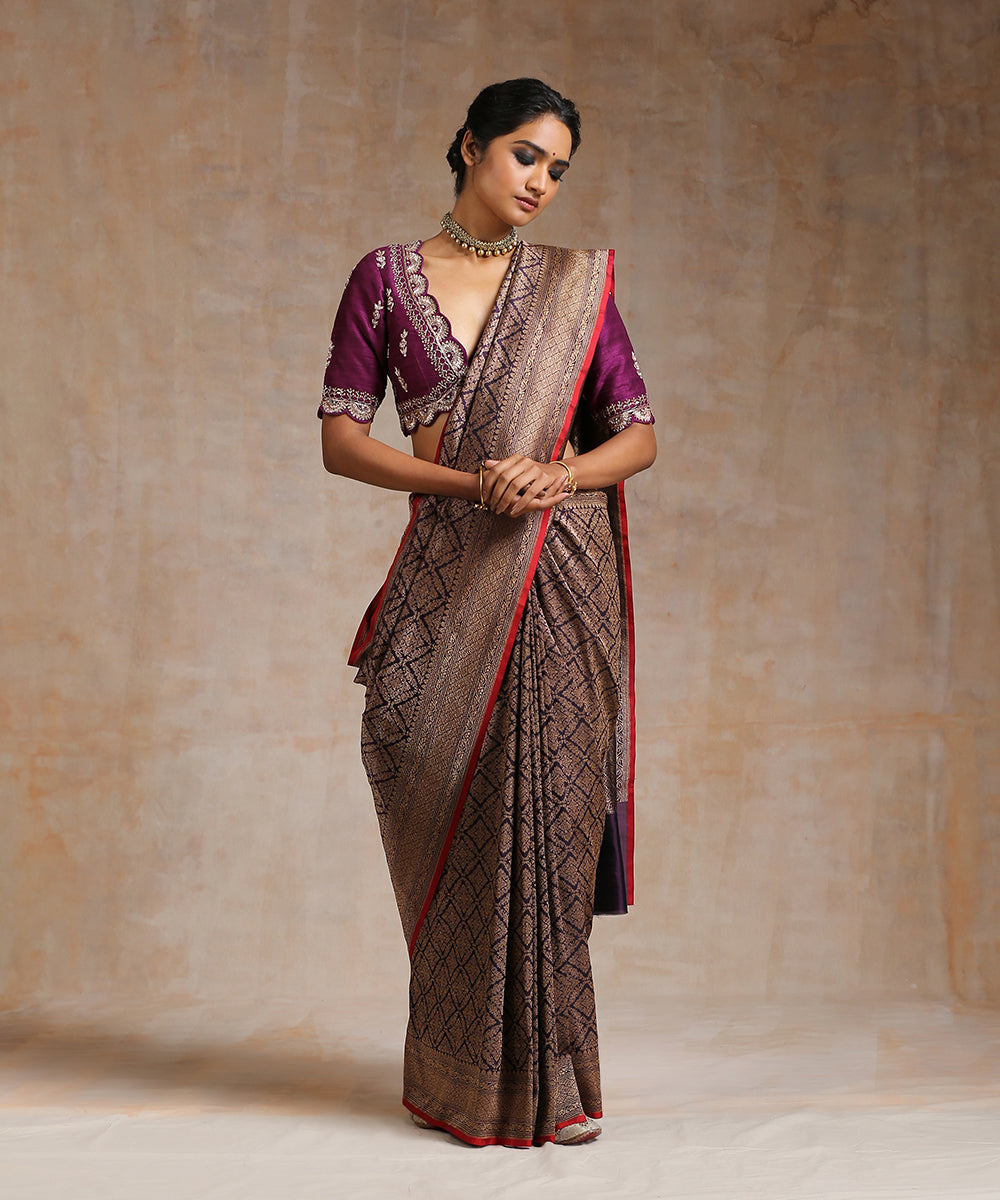 Dark_Purple_Handloom_Pure_Katan_Silk_Banarasi_Saree_With_Antique_Zari_WeaverStory_02
