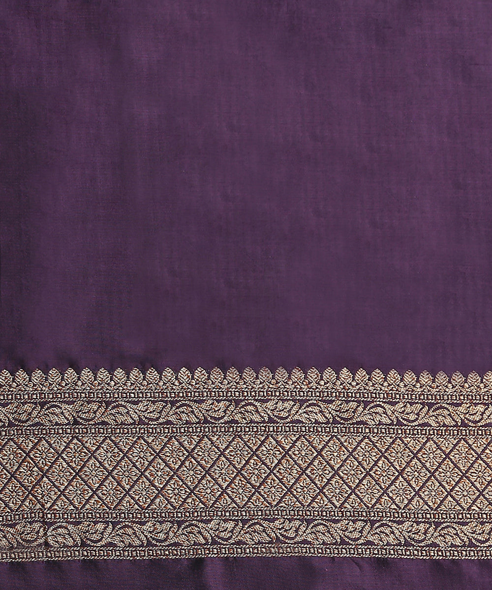 Dark_Purple_Handloom_Pure_Katan_Silk_Banarasi_Saree_With_Antique_Zari_WeaverStory_05