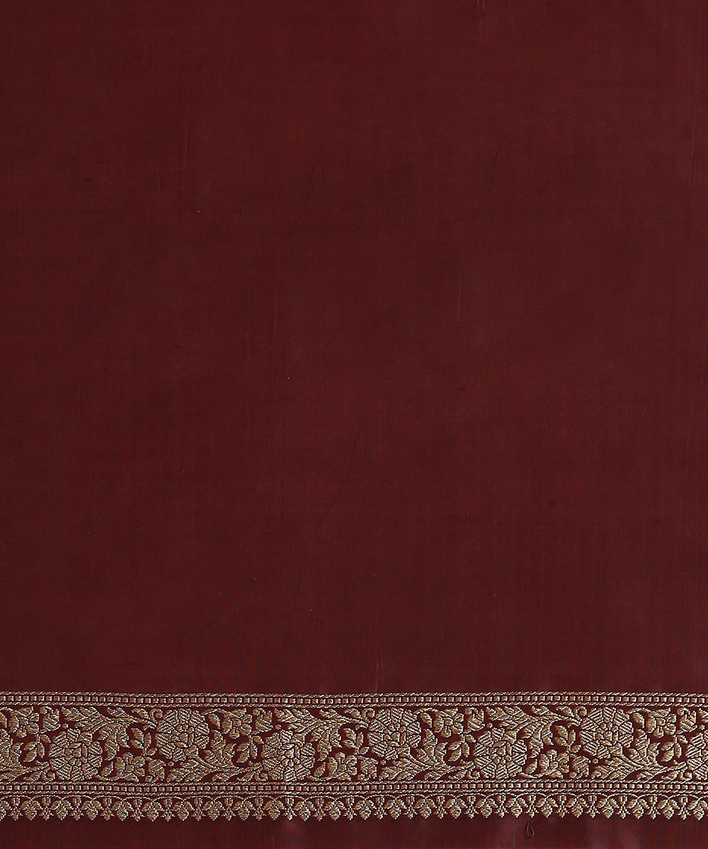 Handloom_Dark_Wine_Pure_Katan_Silk_Banarasi_Saree_With_Antique_Zari_WeaverStory_05