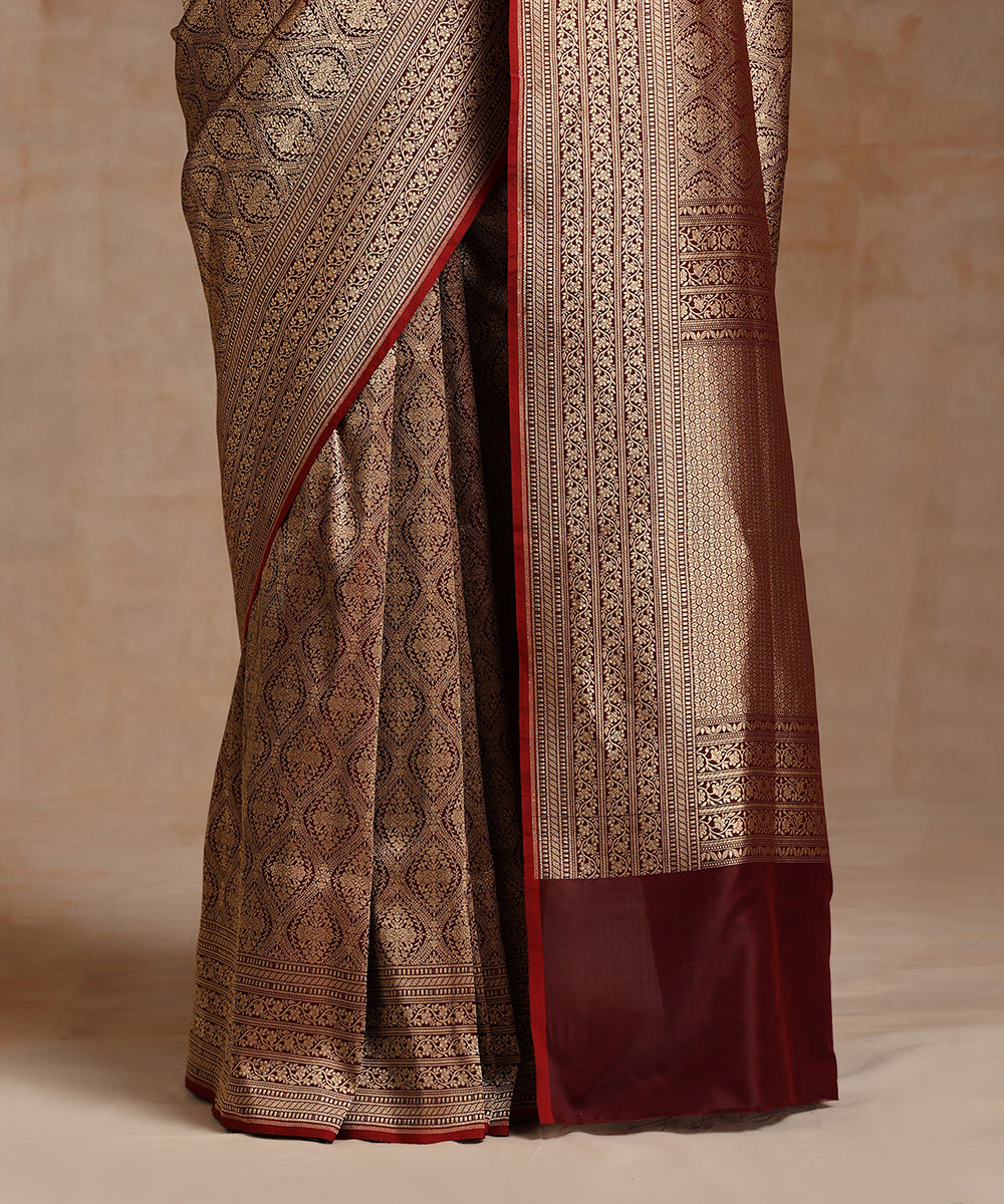 Handloom_Maroon_Pure_Katan_Silk_Kimkhab_Banarasi_Saree_With_Antique_Zari_WeaverStory_04